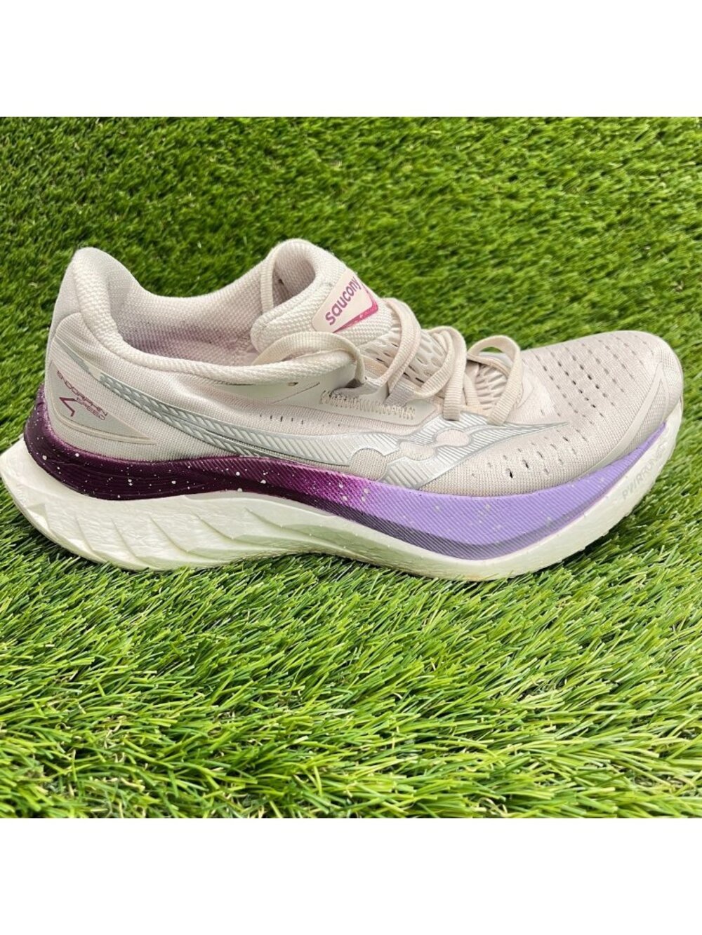 Saucony Endorphin Speed 4 Womens Size 8.5 Gray Athletic Running Shoes Sneakers